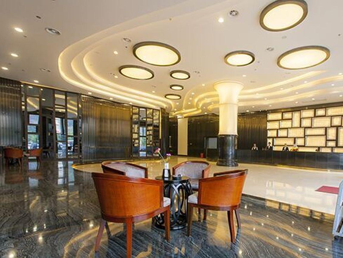Golden Palm Hotel Zhuhai Buitenkant foto