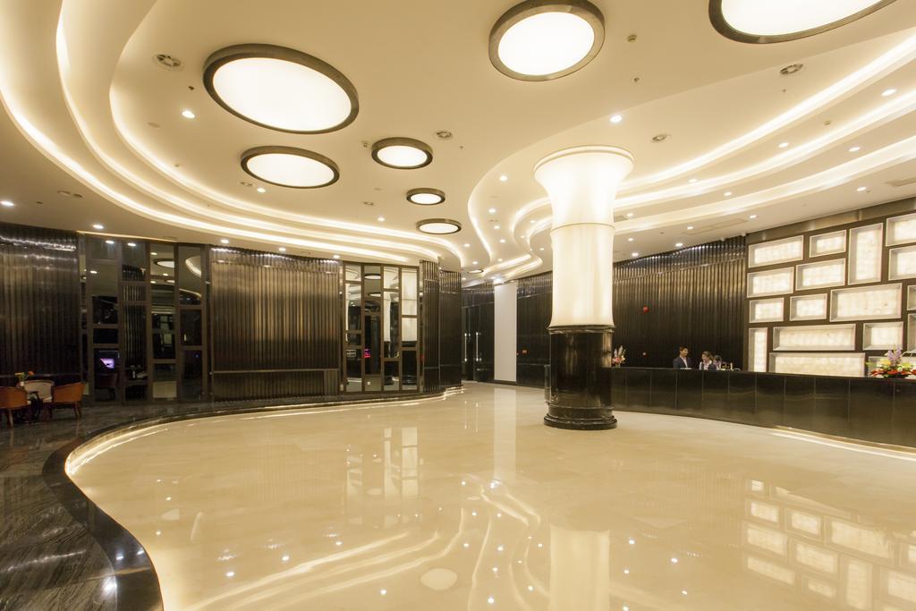 Golden Palm Hotel Zhuhai Buitenkant foto
